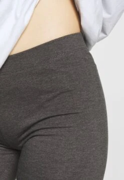 Even&Odd 2 PACK - Leggings - Hosen - Black/mottled Dark Grey 11 Even&Odd 2 PACK - Leggings - Hosen - Black/mottled Dark Grey -Even&Odd Winkel 032fc84393584ff684c092c6079127bf