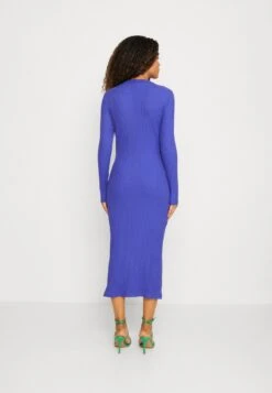 Even&Odd CIRC LONG SLEEVES MIDI HIGH SLIT DRESS - Strickkleid - Blue 8 Even&Odd CIRC LONG SLEEVES MIDI HIGH SLIT DRESS - Strickkleid - Blue -Even&Odd Winkel 1160c199d8e24ff484e5e2971709ba26