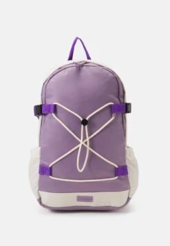 Even&Odd Tagesrucksack - Lilac 10 Even&Odd Tagesrucksack - Lilac -Even&Odd Winkel 16f396e4d98d4d11895b77e6e04fca42 1