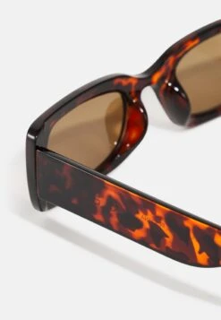Even&Odd Sonnenbrille - Brown -Even&Odd Winkel 1f98b00b89a5488ea82a7c517a825a54