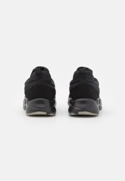 Even&Odd Sneaker Low - Black -Even&Odd Winkel 1ff1890f8e9042a2aad76298c9468820