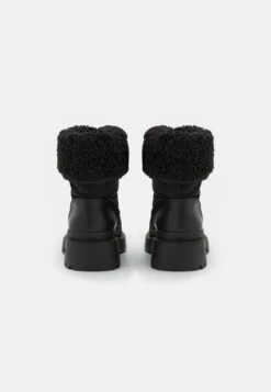 WINTER BOOT - Stiefelette - Black 9 WINTER BOOT - Stiefelette - Black -Even&Odd Winkel 2cdf6290c5614808a6e3c0ba56e8146a