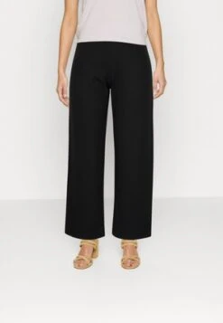 Even&Odd TAILORED WIDE LEG CULOTTE - Stoffhose - Black -Even&Odd Winkel 34b95c6cabfb45279b44852bdc0c7cac