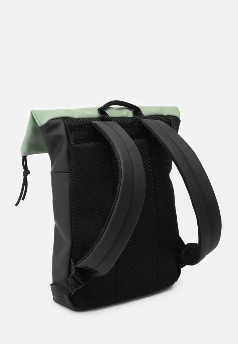 Even&Odd Tagesrucksack - 802 - Black_602 - Green 2 Even&Odd Tagesrucksack - 802 - Black_602 - Green – Bild 2
