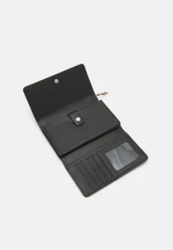 Even&Odd Handytasche - Black 8 Even&Odd Handytasche - Black -Even&Odd Winkel 394dc086f39e4f1f884c44115ac8fb42