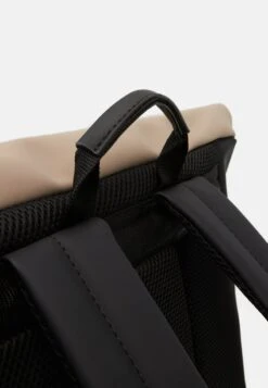 Even&Odd Tagesrucksack - 802 - Black_704 - Beige -Even&Odd Winkel 3b363b9301be46ac88cdd169cf72174e