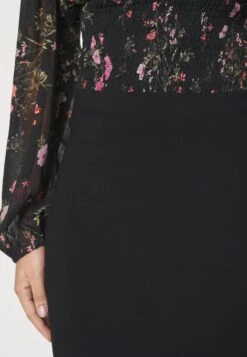 2 PACK - Bleistiftrock - Black/khaki 11 2 PACK - Bleistiftrock - Black/khaki -Even&Odd Winkel 3d2cd3b1ae2f425da8f14c63f3999060