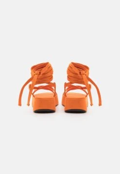 Even&Odd Plateausandalette - Orange 9 Even&Odd Plateausandalette - Orange -Even&Odd Winkel 4d4b2a2e898844419142a4e77958bfa0