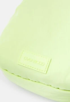 Even&Odd Umhängetasche - Green 10 Even&Odd Umhängetasche - Green -Even&Odd Winkel 4dc36b66a032434ebdff00078d2fb91c