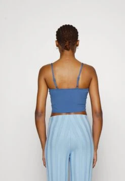 Even&Odd Top - Light Blue 8 Even&Odd Top - Light Blue -Even&Odd Winkel 51628de7226b43c7b93ec46a47b610cd