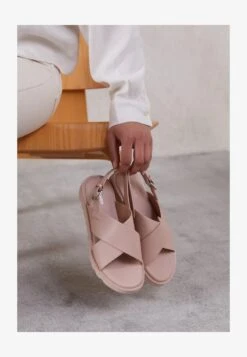 Even&Odd Plateausandalette - Beige 8 Even&Odd Plateausandalette - Beige -Even&Odd Winkel 535f2977ccdc42c597352a302ca97e4a