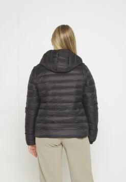 Even&Odd Daunenjacke - Black -Even&Odd Winkel 5a5929b79a324b2493b75df1f522e83a