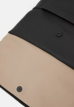 Even&Odd Tagesrucksack - 802 - Black_704 - Beige -Even&Odd Winkel 5b51eeeb7eaa4ee7bf92e9da7692699e