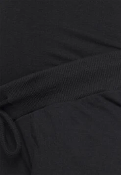 Shorts - Black - Mottled Grey 10 Shorts - Black - Mottled Grey -Even&Odd Winkel 5bf49599104a4aefbd2193d0b0924e00