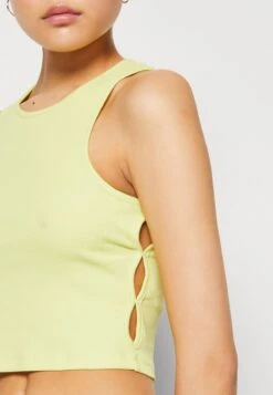 Even&Odd Top - Green 11 Even&Odd Top - Green -Even&Odd Winkel 6b17ca85289141638f431e9e2e3b3fab