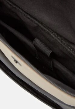 Even&Odd Tagesrucksack - 802 - Black_704 - Beige -Even&Odd Winkel 6bbf91d94a4b4935b24fc68e536127a7