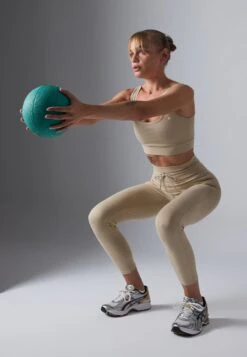 HIGH RISE CROPPED LEGGINGS WITH DRAWCORD - Leggings - Trousers - Beige 11 HIGH RISE CROPPED LEGGINGS WITH DRAWCORD - Leggings - Trousers - Beige -Even&Odd Winkel 6ff8983b8e95470fbc3998d2f6f33d3c