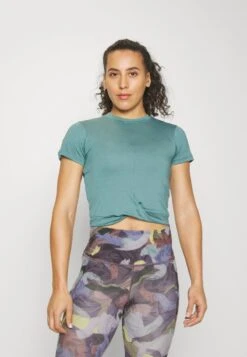 T-Shirt Basic - Blue-grey -Even&Odd Winkel 7343519add33414c87324d2850beea52 1