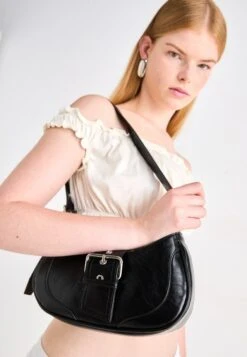 Even&Odd Handbag - Dark Red 15 Even&Odd Handbag - Dark Red -Even&Odd Winkel 7365a2447c954b60a009b981ffeb2f60