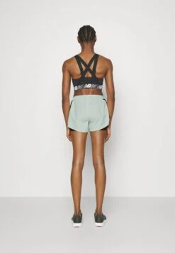 Kurze Sporthose - Mint -Even&Odd Winkel 7cd30341565f44f5b048dfbe3864656f