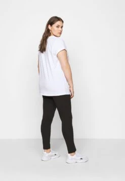 3 PACK - Leggings - Hosen - Black 9 3 PACK - Leggings - Hosen - Black -Even&Odd Winkel 7ec219400ba44294aa9c2350bf5edd76