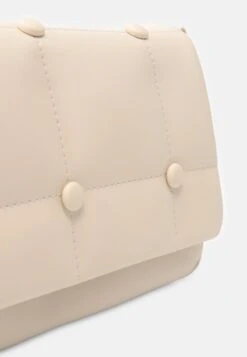 Even&Odd Umhängetasche - 001 - White 9 Even&Odd Umhängetasche - 001 - White -Even&Odd Winkel 87d5b2a2285e425cad859c9dc078e75f