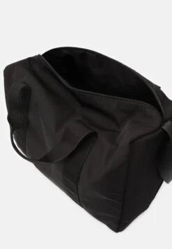 Even&Odd Sporttasche - 802 - Black -Even&Odd Winkel 8809b54f67204e26bc7fca17c2b9f728