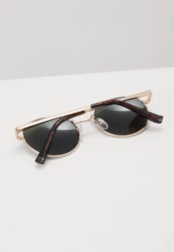 Even&Odd Sonnenbrille - Green 9 Even&Odd Sonnenbrille - Green -Even&Odd Winkel 8c796cf30c994232805b40c1e3ccf7a0