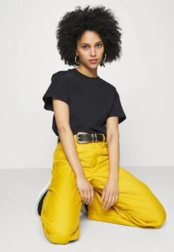 WASHED BASIC LOOSE TEE - T-Shirt Basic - Black 9 WASHED BASIC LOOSE TEE - T-Shirt Basic - Black -Even&Odd Winkel 92d0a71879974fd593fbdfe700587a79