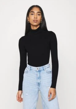 Even&Odd CROPPED TURTLE NECK 2 PACK - Strickpullover - Black/ White -Even&Odd Winkel 94ad5ae168614afe92a40cf2a7c91001