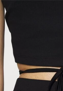 Top - 802 - Black_001 - White -Even&Odd Winkel 9ffd88a76585426395e9a03db26003d8