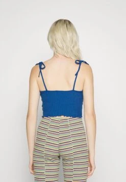 Even&Odd Top - Dark Blue 8 Even&Odd Top - Dark Blue -Even&Odd Winkel a3b9ca560fb642a1938d15a7e41bdf29