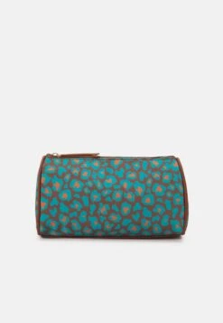 Even&Odd Kosmetiktasche - Multi-coloured -Even&Odd Winkel ac47bc6c92e7477c9c455ac0e589caa2 1