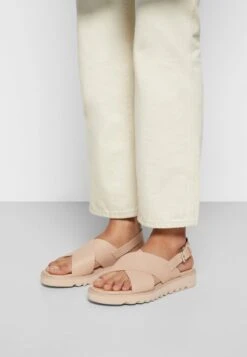 Even&Odd Plateausandalette - Beige 9 Even&Odd Plateausandalette - Beige -Even&Odd Winkel b435e7e9bd21485fabd41f4a08e6ecb9