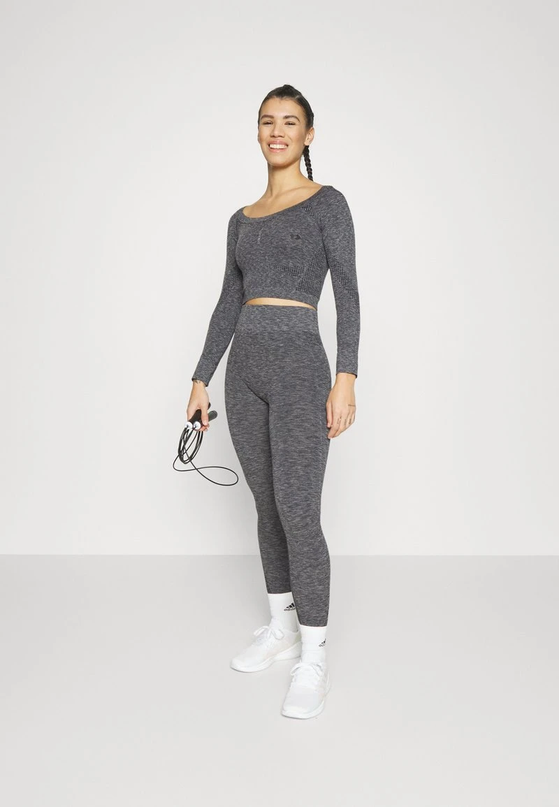 SEAMLESS CROPPED LONGSLEEVE - Langarmshirt - Black 2 SEAMLESS CROPPED LONGSLEEVE - Langarmshirt - Black – Bild 2