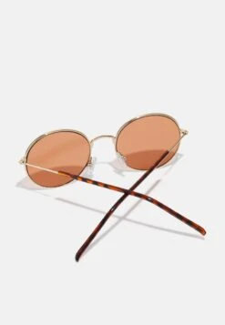 Even&Odd Sonnenbrille - Pink 8 Even&Odd Sonnenbrille - Pink -Even&Odd Winkel c8a7b256abad4d96a2a02f0e93e78a4f