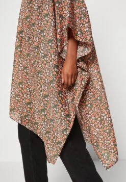 Even&Odd Leichte Jacke - Red 11 Even&Odd Leichte Jacke - Red -Even&Odd Winkel d4a1df55eb0d4c89b0f91c2e39074a50