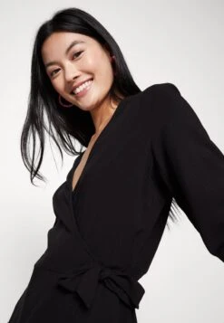 Even&Odd Freizeitkleid - Black -Even&Odd Winkel e1782e7ef1b84d39b810b1aafbd2fb68