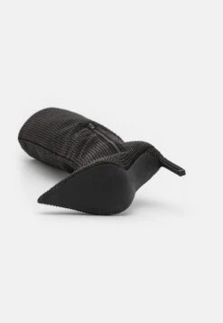 Even&Odd Stiefel - Black 9 Even&Odd Stiefel - Black -Even&Odd Winkel f8ca9af5f55b41d6b731aa6cd46d4a52